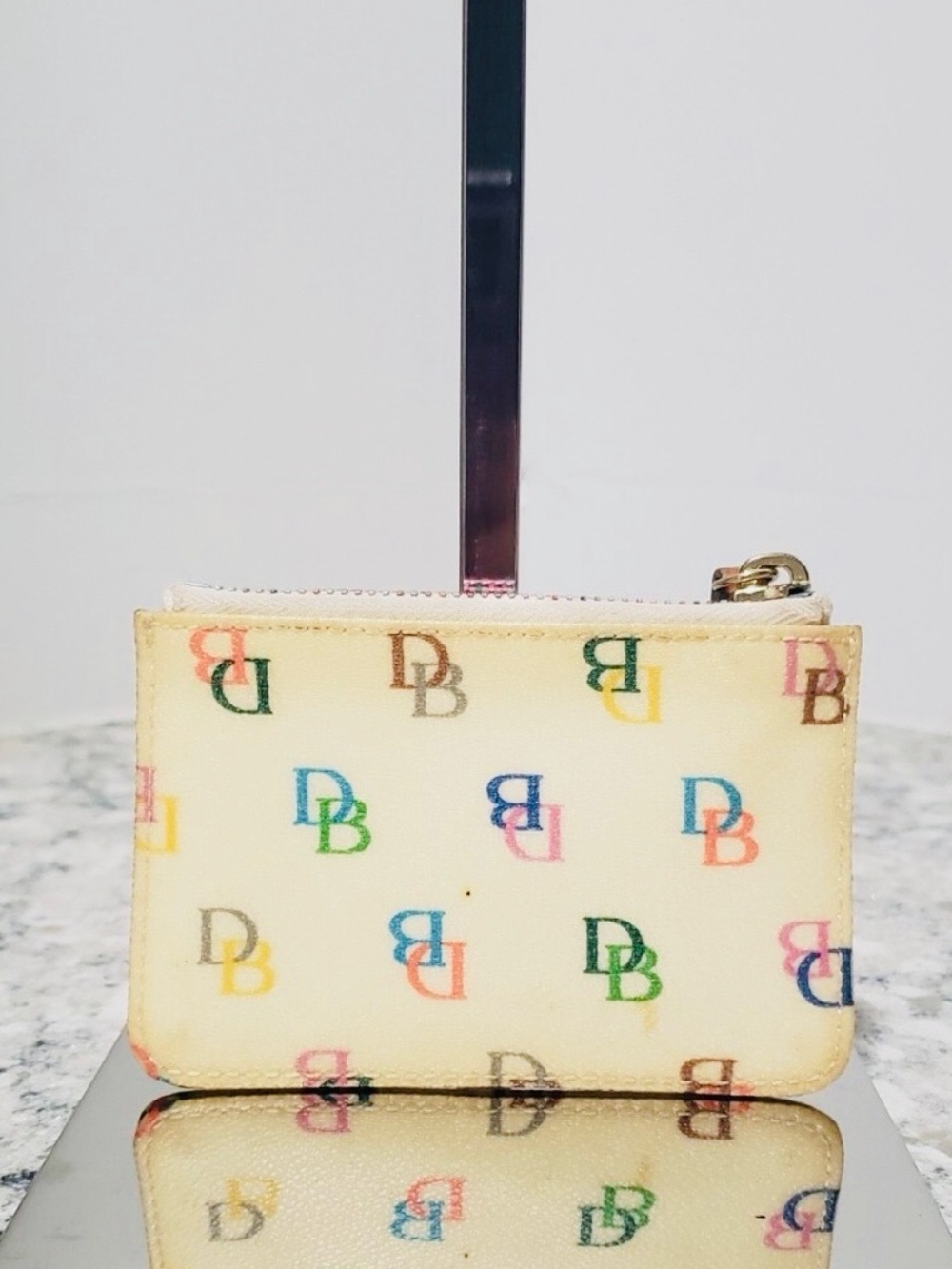 Vintage Dooney & Bourke Y2K Rainbow Monogram Keyring Coin Pouch - Picture 5 of 12